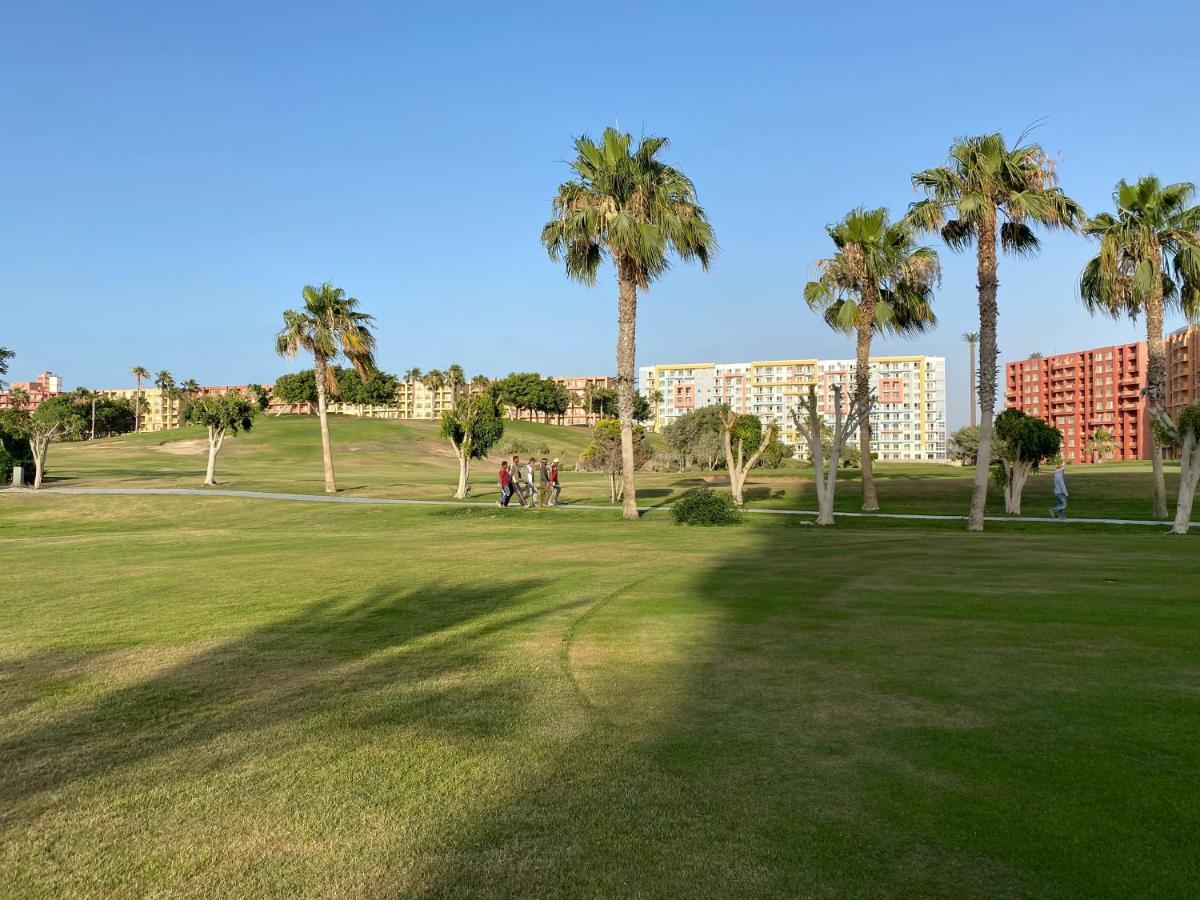 Porto Golf Marina Aqua Park & Beach Access By Best Of Bedz El-Alamein Exterior foto