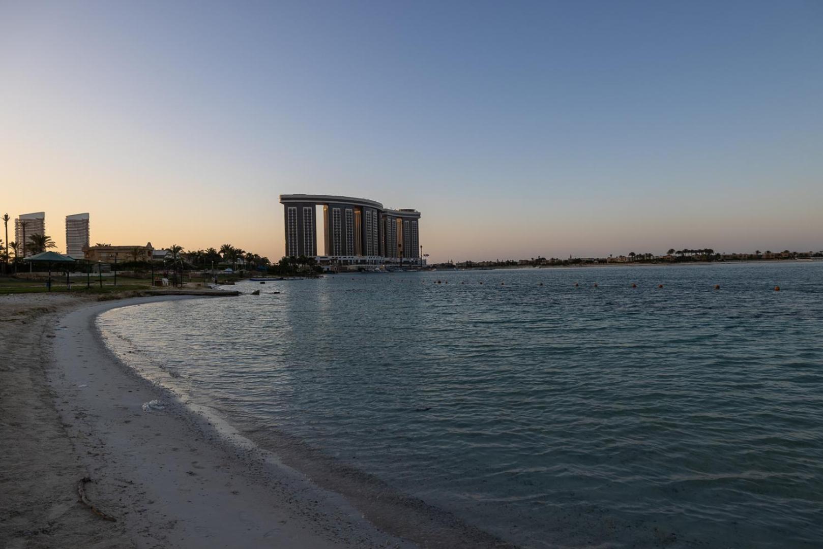 Porto Golf Marina Aqua Park & Beach Access By Best Of Bedz El-Alamein Exterior foto